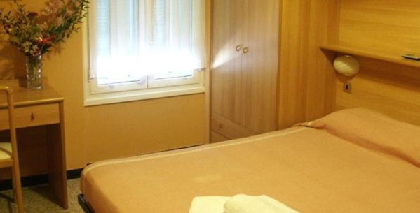 Hotel Villa Bianca Лайджелия Стая снимка