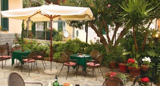 Hotel Villa Bianca Лайджелия Екстериор снимка