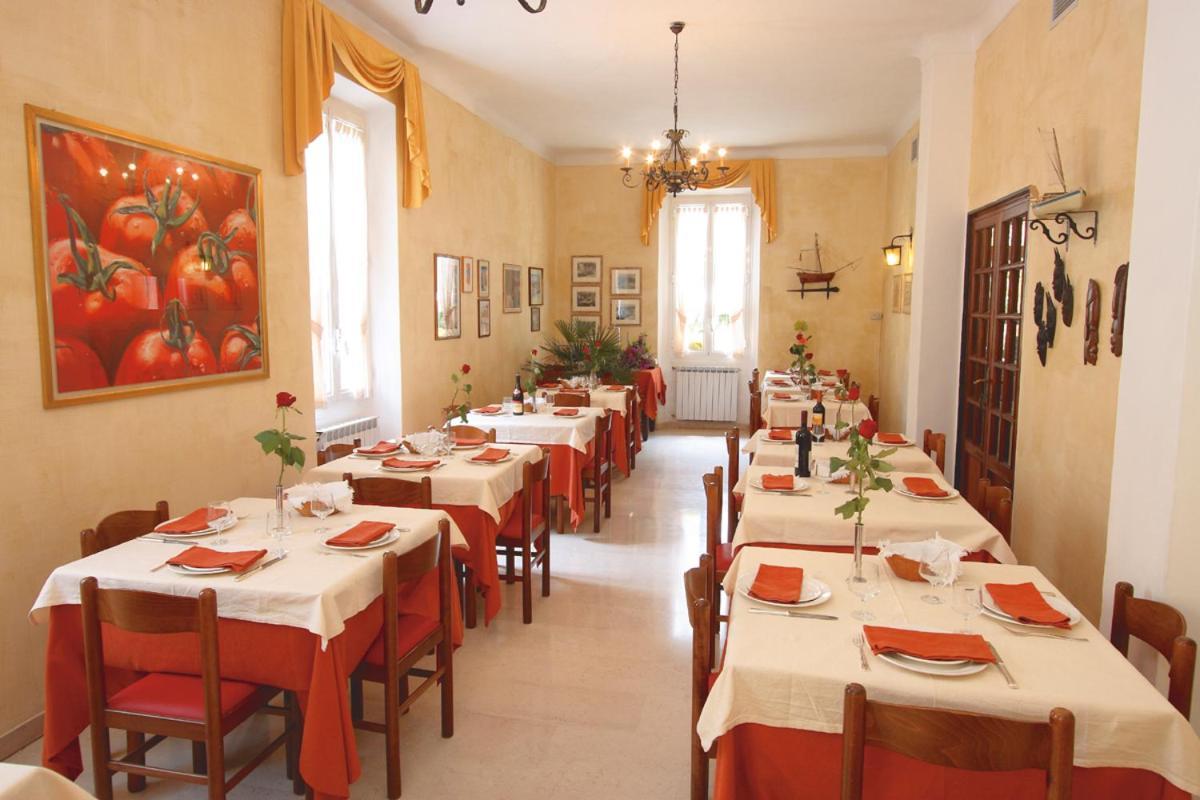 Hotel Villa Bianca Лайджелия Екстериор снимка